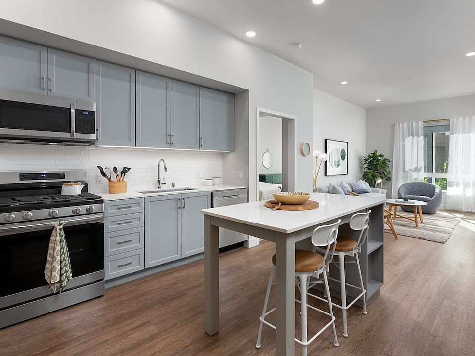 Building A Avalon Design kitchen and living area