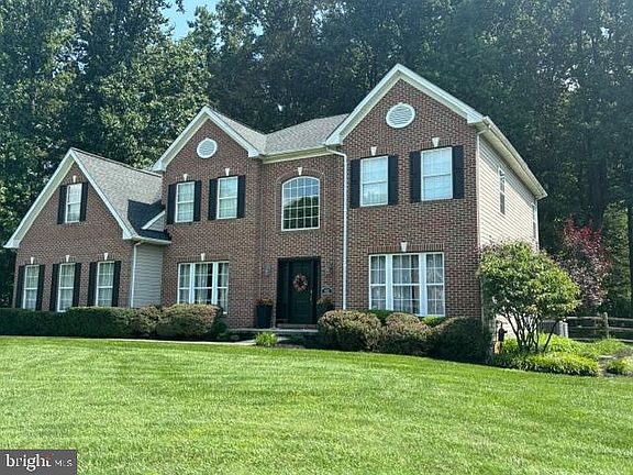 2nd image of 502 Copeland Rd