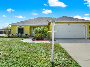 7806 50th Pl E, Bradenton, FL 34203