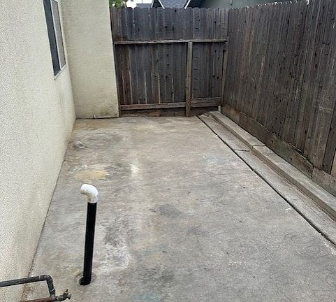 4th image of 619 E Houston Ave APT B