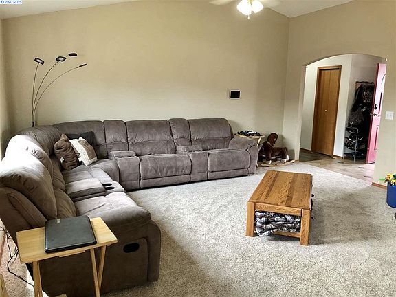 2nd image of 504 Dozer Ct