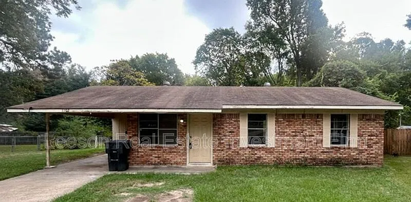 1102 Cloverdale Dr #SHREVEPORT
