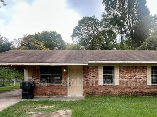 1102 Cloverdale Dr, Shreveport, LA 71118