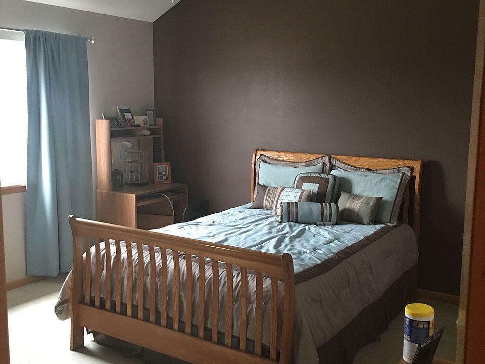 1st image of 2180 Foxwood Dr