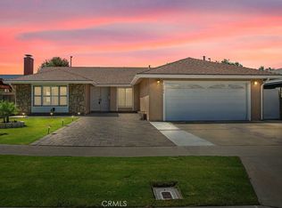 2106 E 20th St, Santa Ana, CA 92705