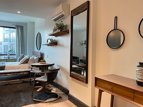 5th image of 1134 Fulton St #445