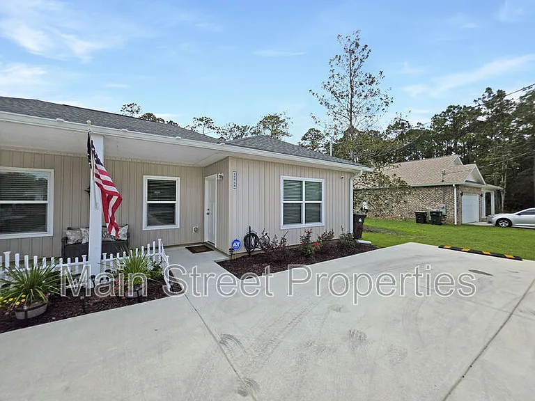 2289 Dog Track Rd #B — Photo 2