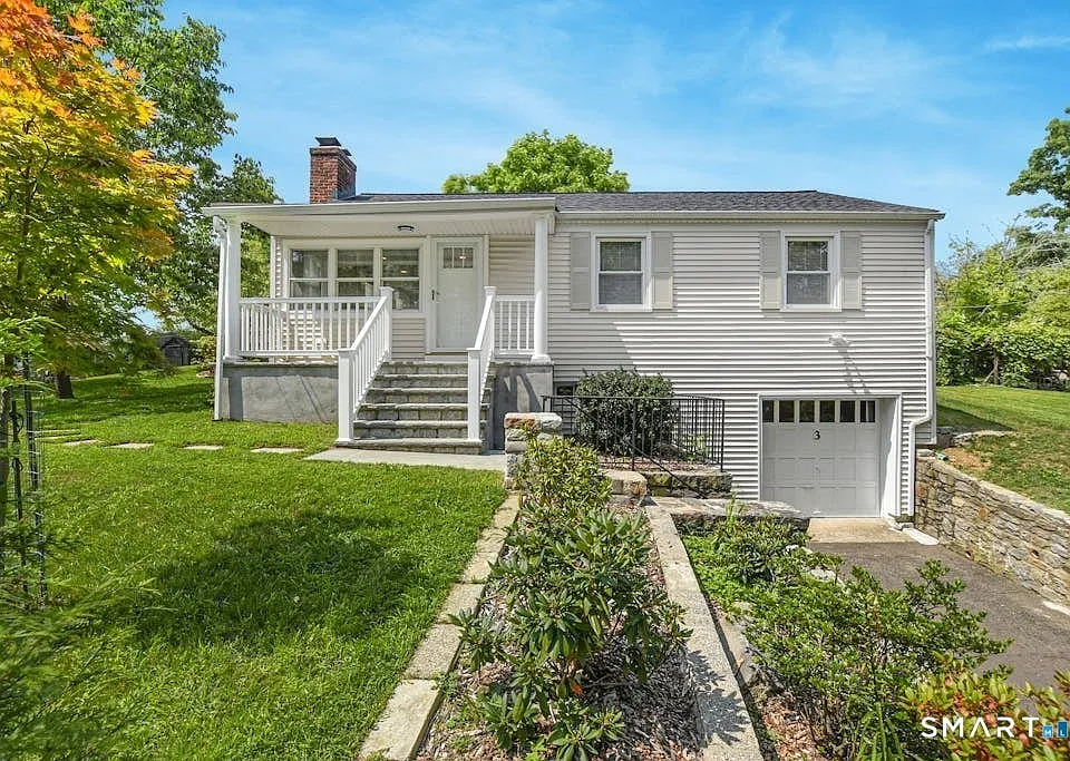 3 Wild Rose Rd