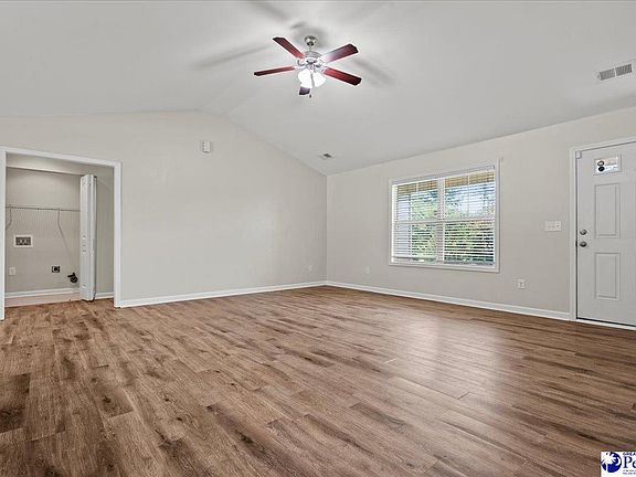 5th image of 2216 Spicewood Dr