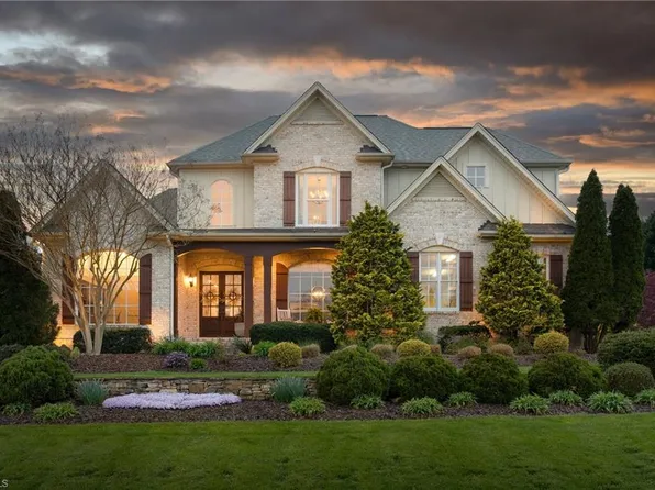 5687 Green Dale Ct, Summerfield, NC 27358