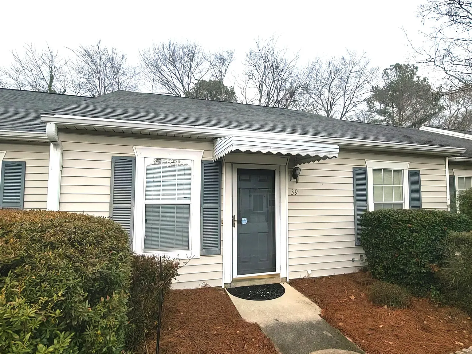 2 bed, 4.0 bath, $1,250 — Photo 1