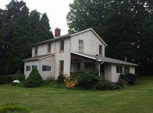 1205 Magee Rd, Sewickley, PA 15143