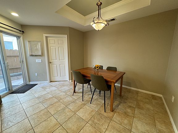5th image of 2026 Garnet Ave