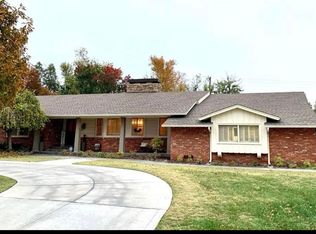 1907 Comanche Trl, Enid, OK 73703