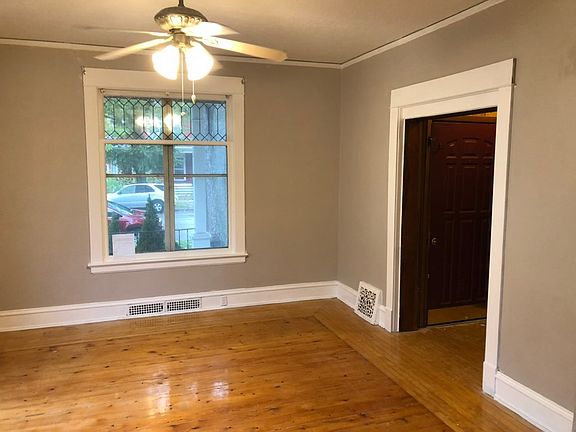 4th image of 1527 N 12th St #1