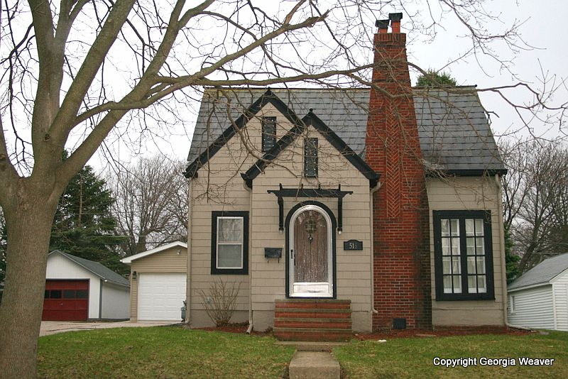 1st image of 518 Larchwood Dr