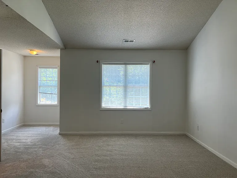 2512 Beech Gap Ct — Photo 29