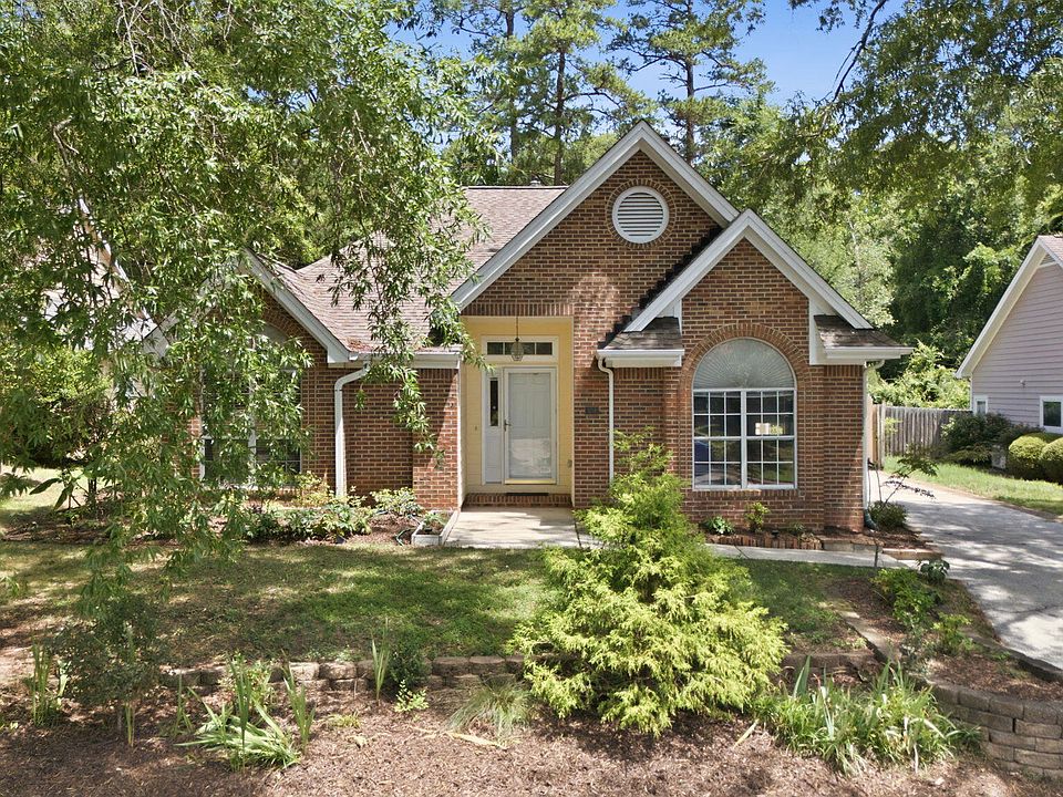 1st image of 104 Covington Dr