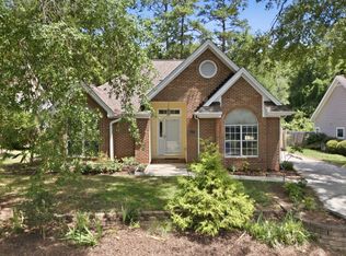 104 Covington Dr, Chapel Hill, NC 27514