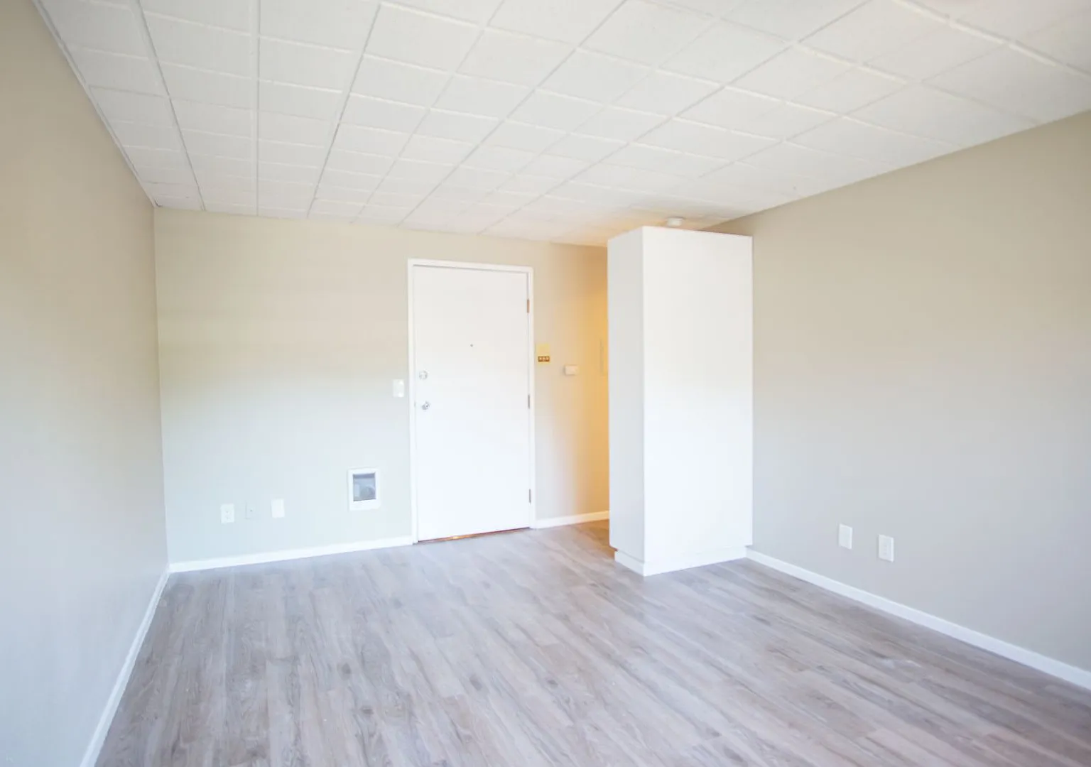 Your Ticket to the Alphabet District! 2nd Floor Studio Ready Mid-October! — Photo 3