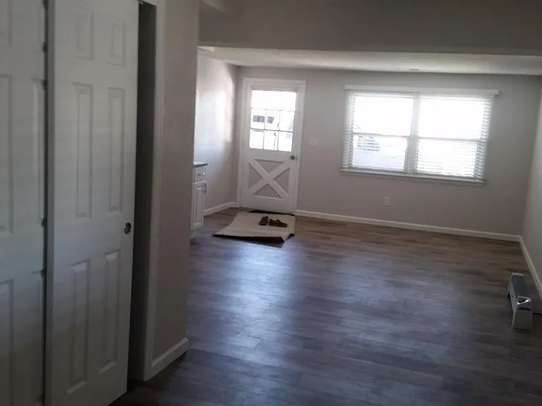 1393 S Foothill Dr #STUDIO — Photo 4