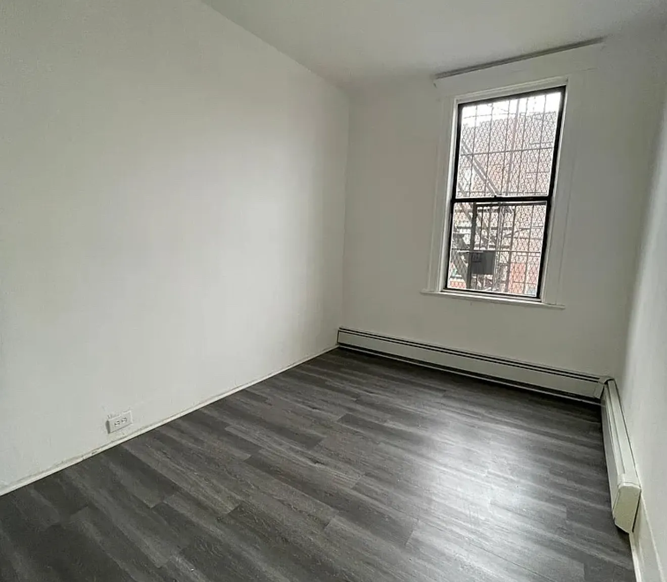 1 bed, $1,600 — Photo 1