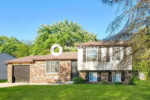 913 Woodlark Dr Photo 1