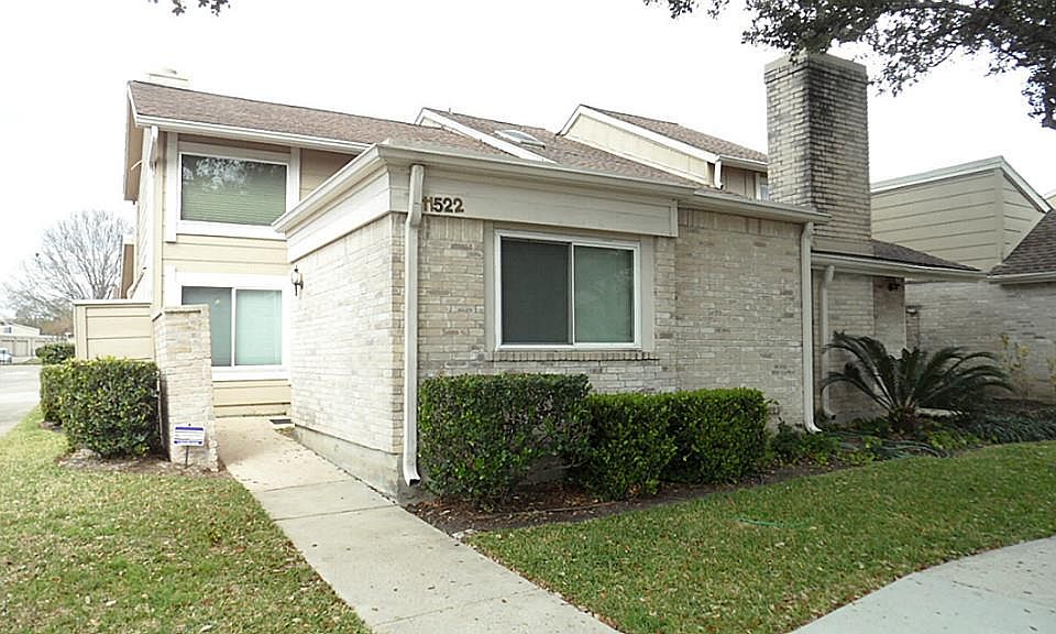 1st image of 11522 Village Place Dr #81