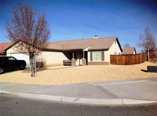 15401 Kearney Dr, Adelanto, CA 92301