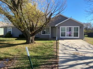 1201 SE 125th Rd, Knob Noster, MO 65336