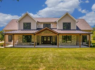 529 Bowers Ln, Morgantown, WV 26508