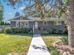 1911 Old Town Rd, Bridgeport, CT 06606