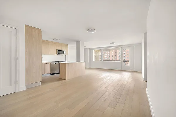 Sold by Compass | media 1