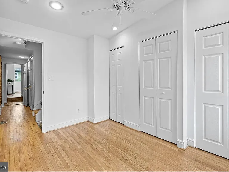 1711 William St — Photo 7