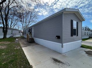 7055 Quarry Rd #194, Amherst, OH 44001