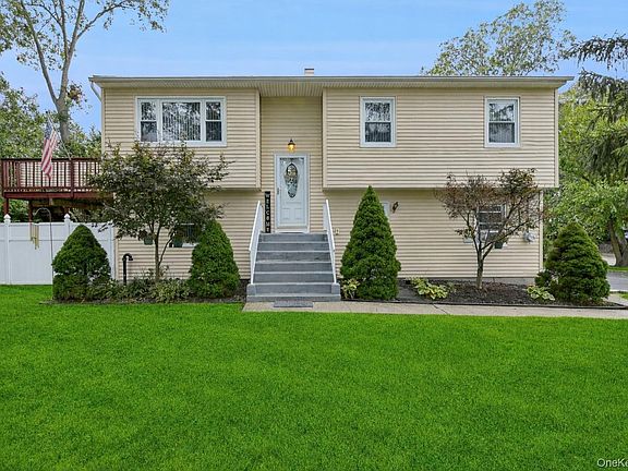 2nd image of 308 Browns Rd