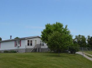 2849 Pinecrest Rd, Jacksboro, TN 37757