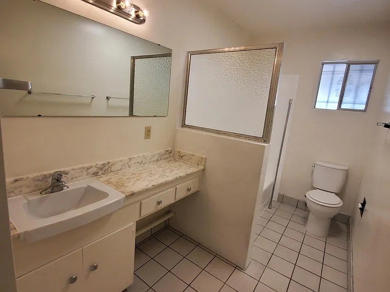 4464 Arendo Dr — Photo 10