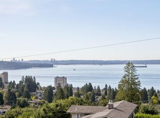 2545 Palmerston Ave, West Vancouver, BC V7V2W4