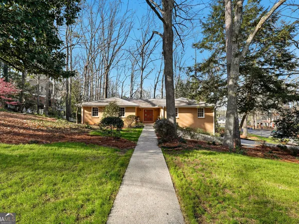 3642 Castaway Ct, Atlanta, GA 30341