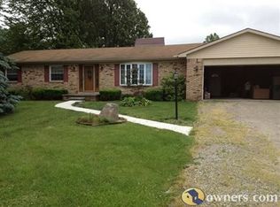 9827 N Stoney Creek Rd, Carleton, MI 48117