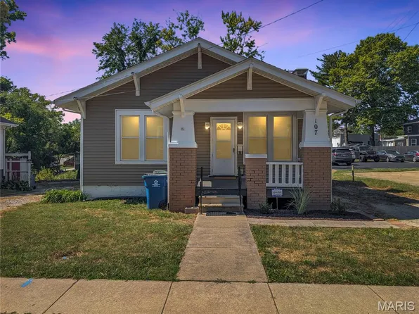 107 S Guernsey St, Collinsville, IL 62234
