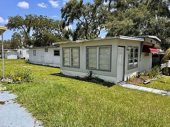 4th image of 10722 Dakota Oaks Dr