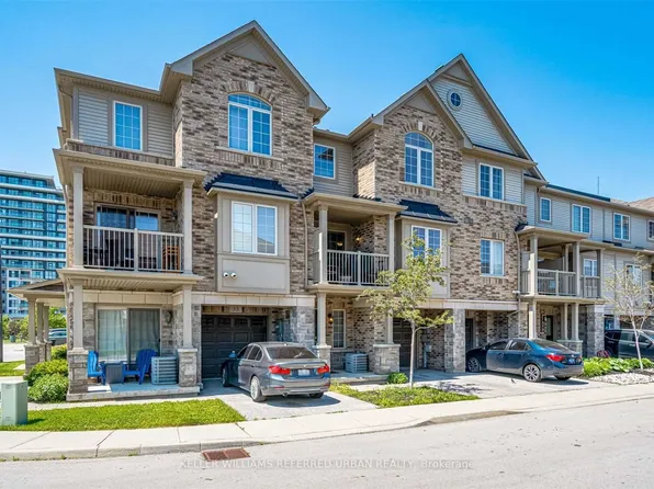 541 Winston Rd #36, Grimsby, ON L3M 0C5