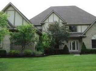 1389 Clear Brook Dr, Dayton, OH 45440