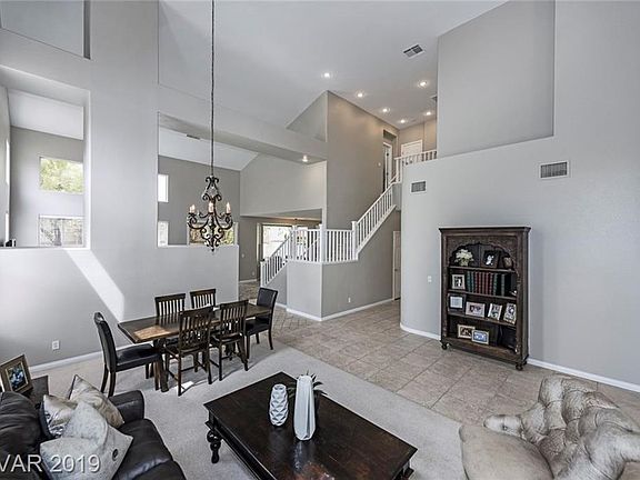 4th image of 1013 Greystoke Acres St