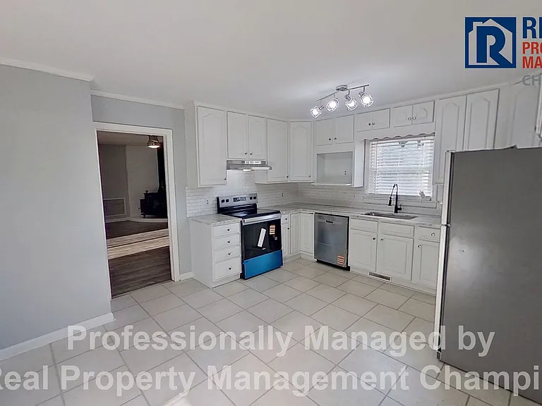 639 N College Rd — Photo 6