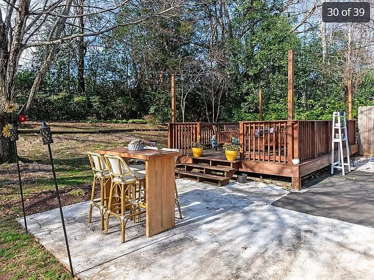 6504 Carsdale Pl — Photo 17