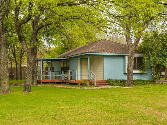 2nd image of 4312 Lucero Dr