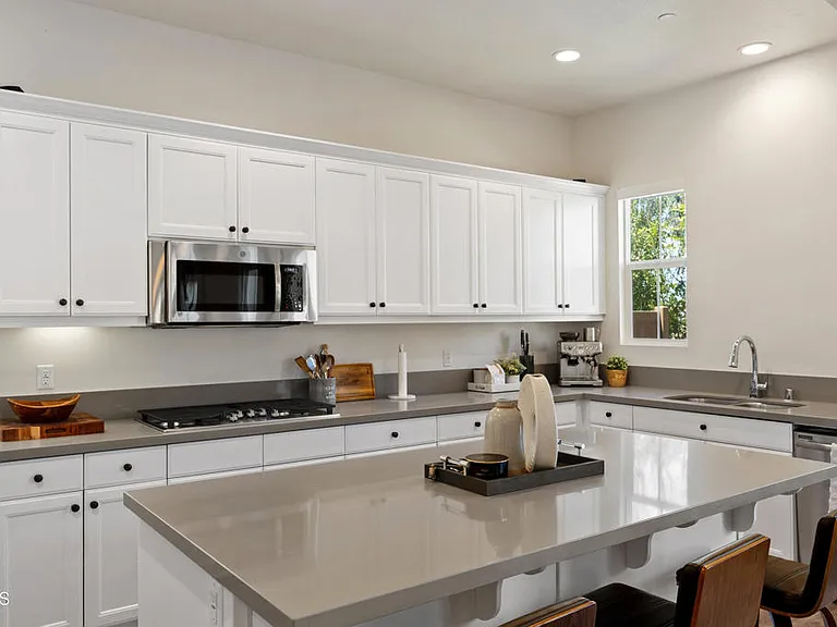 2353 Nicklaus St — Photo 14